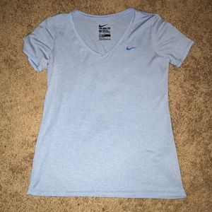 NIKE DRIFIT v-neck top!